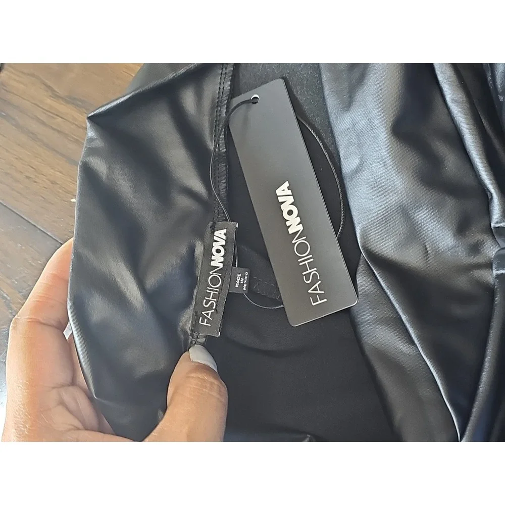 Fashion Nova nwt new